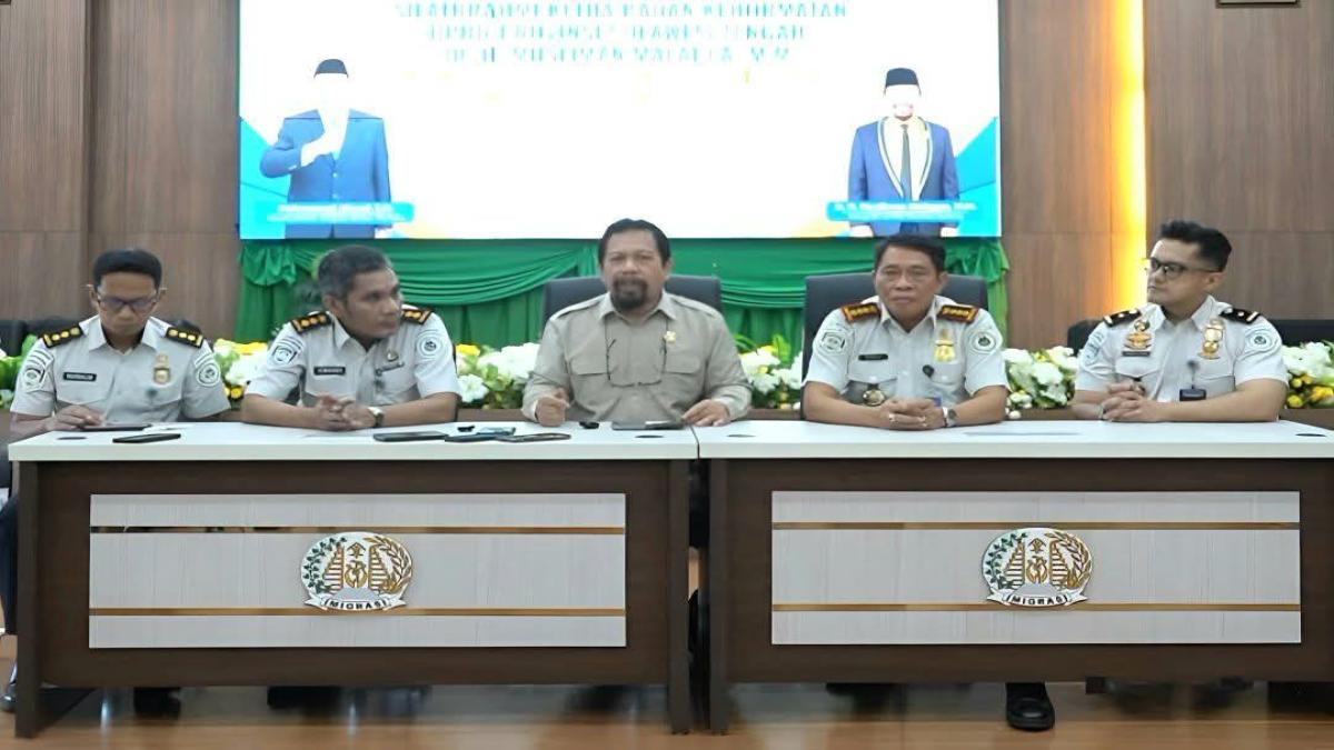 DPRD Sulteng Tekankan Kepatuhan WNA terhadap Aturan Keimigrasian